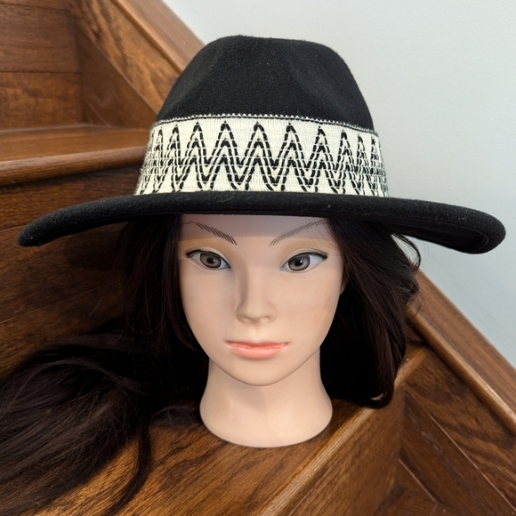 Black fedora hat with southwestern embroidered trim banding - Picture 1 of 7